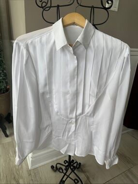 Classic White vintage Dress blouse